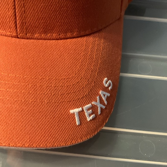 Embroidered Texas ball cap Texas on brim adjustable sizing - Picture 2 of 5